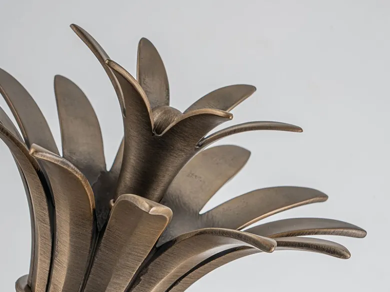 Ausgefallene LED Außenwandleuchte Bronzefarbig, Höhe 54cm