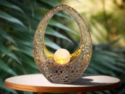 2er Set Solarleuchten mit Crackelglas, Dekorstanzungen Bronzefarben, Höhe 27,5cm