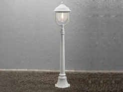 2er-Set weiße Wegeleuchten PARMA aus Aluminium, E27, IP43, H.: 118 cm