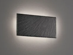 Flache LED Innen Wandleuchte RAVEN aus Naturschiefer, Breite 25cm
