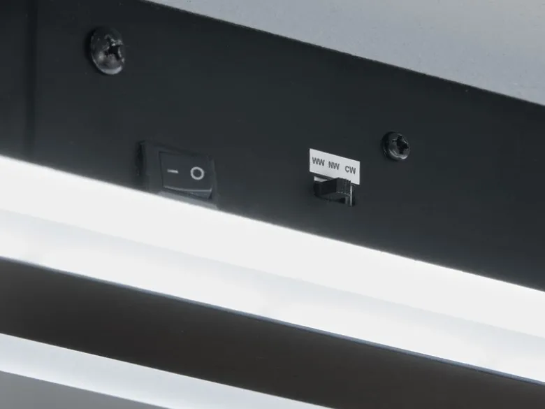 Flache LED Wandleuchte MUUR Schwarz mit Schalter, Breite 30,5cm