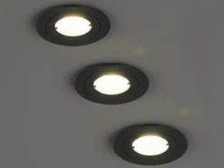 Flacher LED Einbaustrahler 230V dimmbar 3er Set Badezimmer geeignet 4000K Ø 8cm