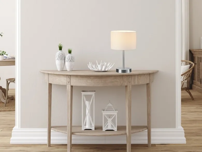 Klassische Tischleuchte HOTEL Silber mit Stoffschirm Weiß, Höhe 32cm