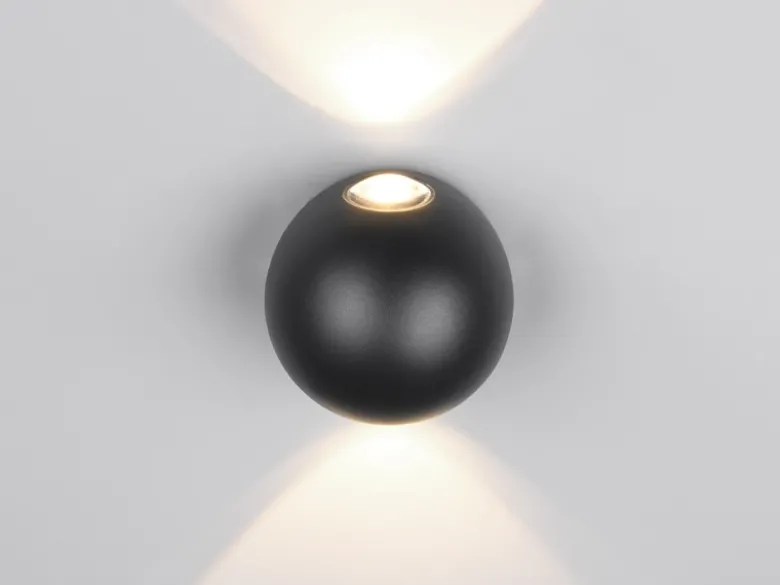 Kleine LED Außenwandleuchte AVISIO Up and Down, Kugel in Schwarz Ø 10cm