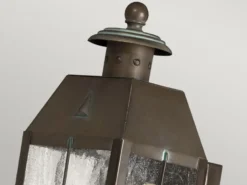 Kleine LED Außenwandleuchte im antiken Landhausstil, Höhe 25cm