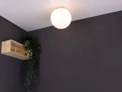 Kleine LED Deckenleuchte 1 flammig Glaskugel Opal Weiß, Ø 20cm