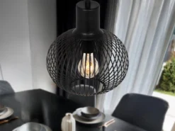 Kleine LED Pendelleuchte mit Gitter Lampenschirm Schwarz, Ø 23cm