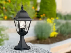 LED Außen Sockelleuchte im Landhausstil Laterne mit Bleiglas, Höhe 44cm
