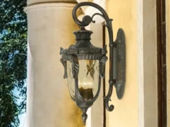 LED Außenwandlaterne im Jugendstil mit Amberglas, hängend Höhe 64cm