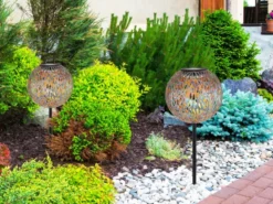 LED Metall Solarkugel Ø 18cm mit Erdspieß, Silber Antik