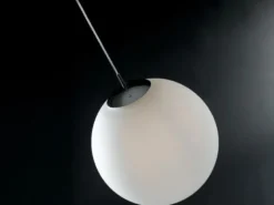 LED Pendelleuchte einflammig Glaskugel Opalweiß, Ø 35cm