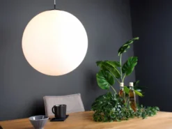 LED Pendelleuchte einflammig Glaskugel Opalweiß, Ø 45cm