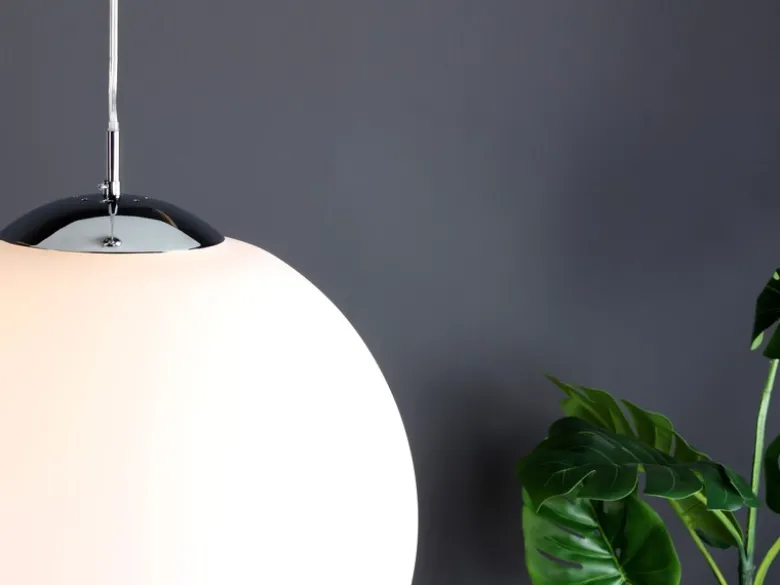 LED Pendelleuchte einflammig Glaskugel Opalweiß, Ø 45cm