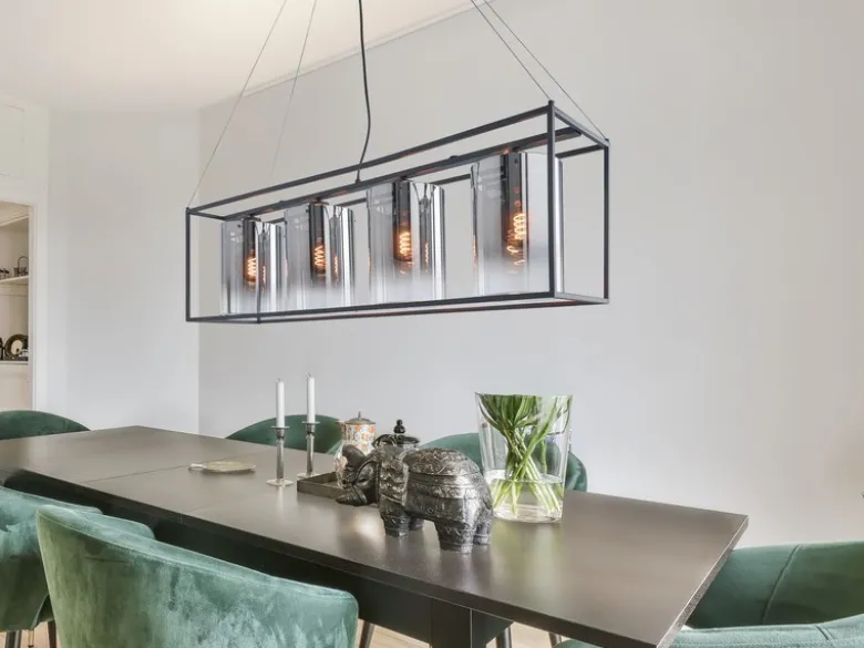 LED Pendelleuchte 4-flammig lang Schwarz mit Rauchglas, Breite 115cm