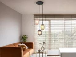 LED Pendelleuchte 3-flammig mit farbigen ovalen Glasschirmen, Ø 43cm