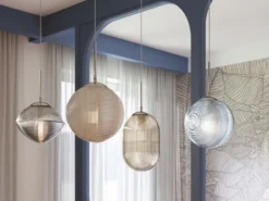 LED Pendelleuchte mit 4 Relief Glas Lampenschirmen, Abhängung bis 250cm