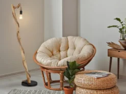 LED Stehleuchte mit Hanfseil und Holzstab, Höhe 150cm