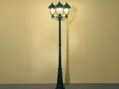 LED Straßenlaterne im Landhausstil, 3-flammig aus Aluminium Grün, Höhe 218cm