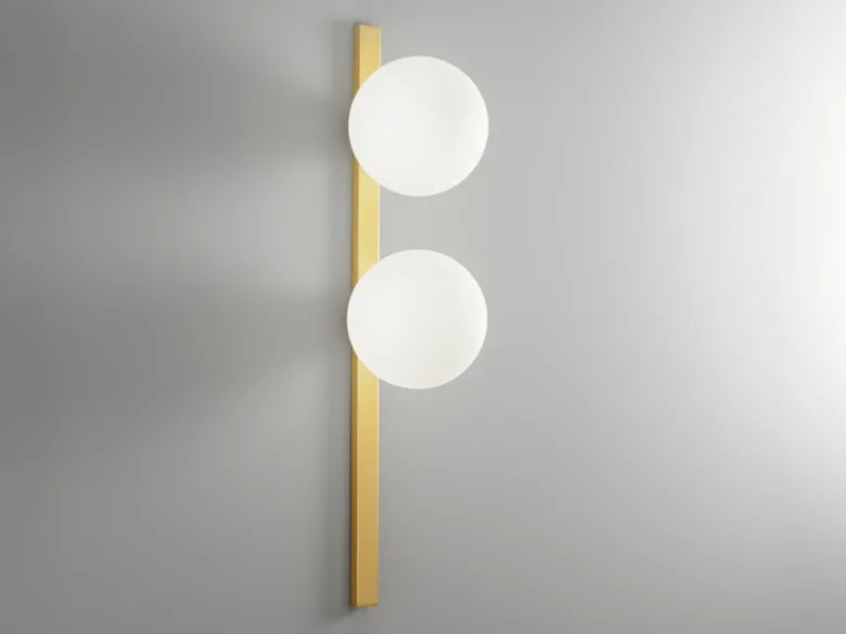 LED Wandleuchte 2-flammig Gold mit Glaskugeln in Opalweiß, Höhe 60cm