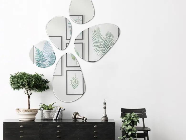 Minimalistischer Wandspiegel ISABELLA mit Facettenschliff 40x60cm