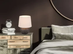 Rustikale Keramik LED Tischleuchte braun Stoffschirm in beige, Höhe 25cm