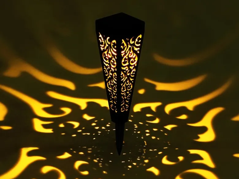 Solarlampen 6er Set mit Erdspieß, Dekostanzungen Schwarz Gold, H.33cm