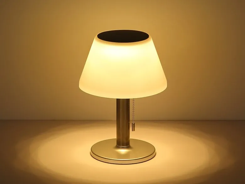 Solar Tischleuchte mit Zugschalter, Lampenschirm weiß Höhe 28cm