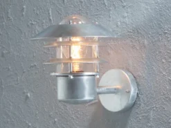 Stylische LED Außen Wandlaterne stehend, Stahl Silber, Höhe 24cm