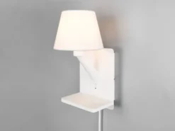 Wandleuchte COMFORT mit Stecker, Schalter & Ladefunktion Weiß, Höhe 31cm